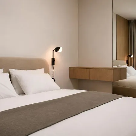 Metropolis - Luxury Infiniti - Free Parking 아파트 *